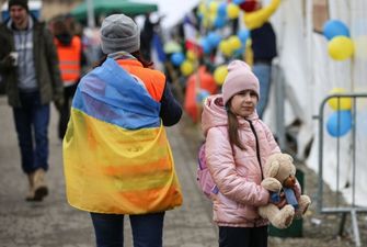 Жилье от союзников: Польша и Британия хотят построить в Украине два поселка для ВПЛ