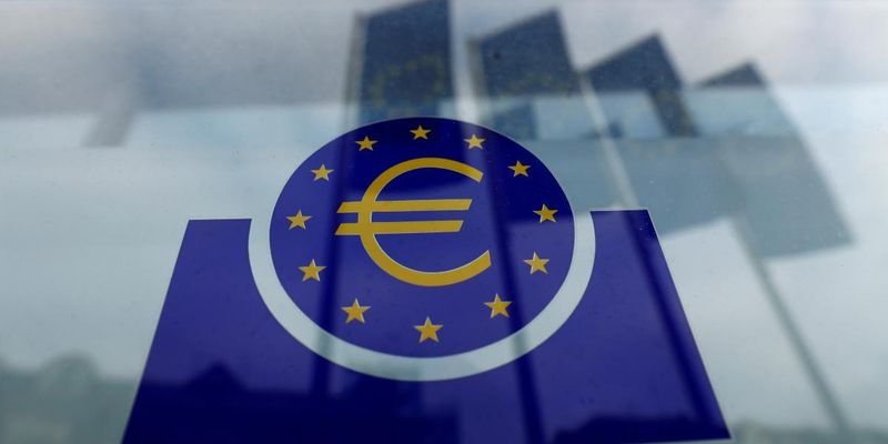 Ситуация с рисками рецессии в Еврозоне изменилась - Financial Times