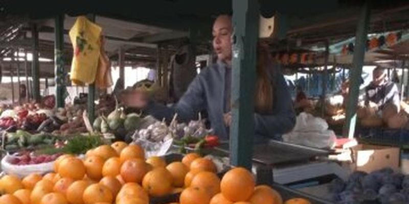 Придется вывернуть карманы: любимые фрукты украинцев подорожали, какие цены