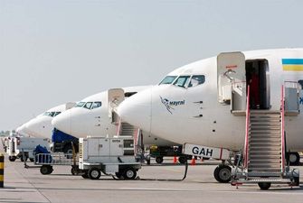 В аэропорту "Черновцы" отменили регулярные авиарейсы: вернут ли деньги пассажирам