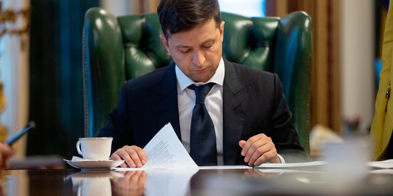 Зеленский вывел Разумкова и Любченко из состава Национального инвестсовета