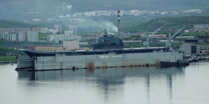 Пожежа на "Адміралі Кузнєцові": одного зі зниклих безвісти знайшли мертвим