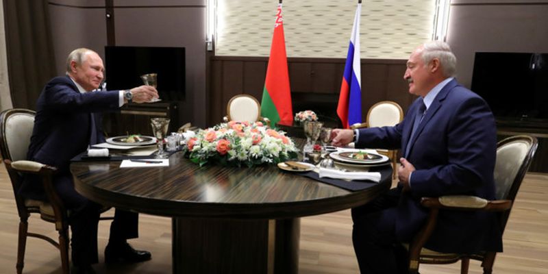 Лукашенко расставит все точки над "i" в отношениях с Россией