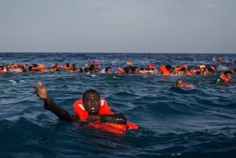 У берегов Турции затонула лодка с 40 мигрантами