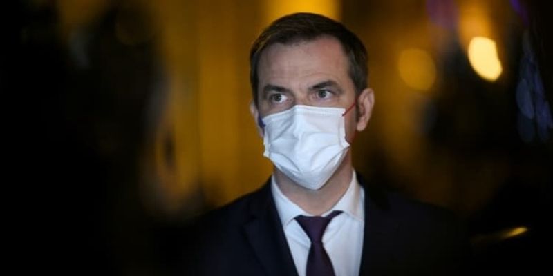 У министра здравоохранения Франции обнаружили коронавирус