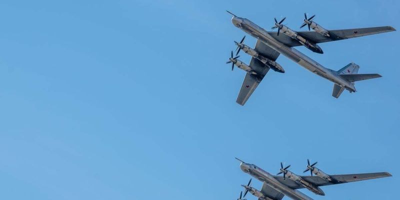 РФ подняла в воздух статегические бомбардировщики Ту-95: угроза массированного обстрела