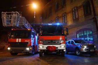У Львові рятувальники надали доступ до квартири, де була літня жінка