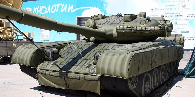 Зачем россиянам резиновые танки на фронте – ответ военных