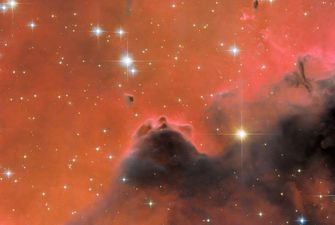 Душа нараспашку. Телескоп Хаббл получил потрясающее изображение красной туманности