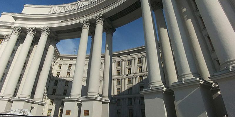 Украина требует от России немедленно освободить Асеева