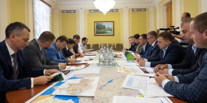 Зеленский подписал указ о дорожных работах