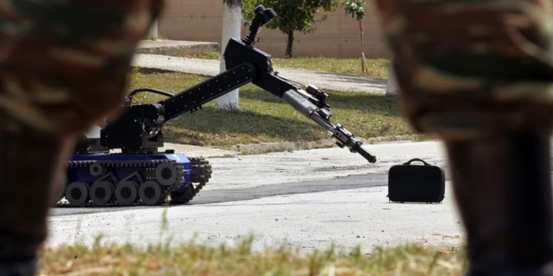 В США роботы-полицейские будут убивать людей: подробности