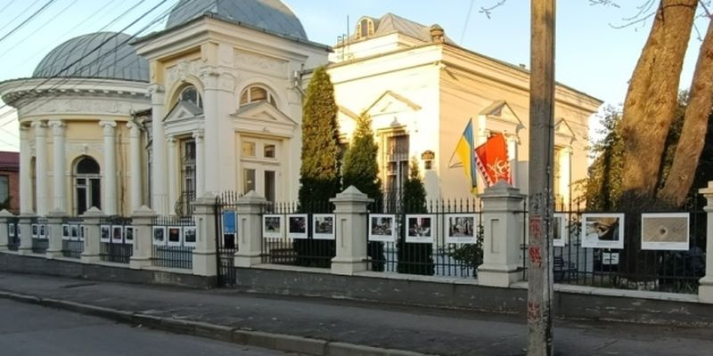 В Виннице открылась фотовыставка под открытым небом «Украина. Война и сопротивление»