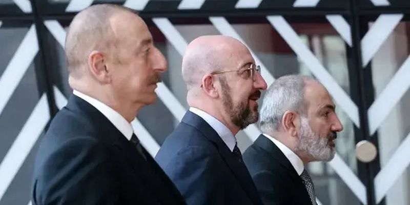 Азербайджан и Армения договорились об «историческом» возвращении сел и демаркации границы