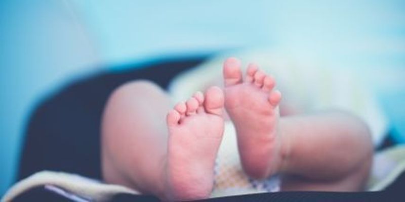 У тритижневого немовляти з Кіровоградської області виявили коронавірус: як почувається дитина