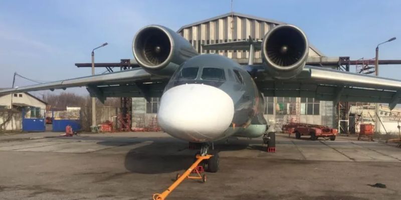 Глава обанкротившихся "Южных авиалиний" в нарушение санкций ремонтирует самолеты в Украине – расследование