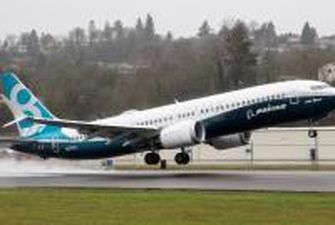 В Boeing признали наличие ошибки в бортовой электронике лайнера 737 Max