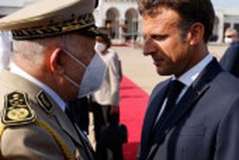 Командувач алжирської армії вперше за 17 років відвідав Францію