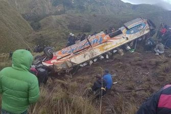В Мексике и Боливии перевернулись автобусы: десятки жертв