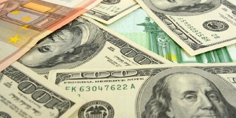 Доллар и евро стали дороже