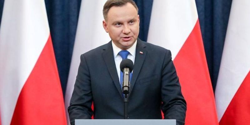 Президент Польщі виступив за санкції проти Росії
