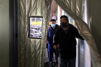 У Китаї різко зросла кількість нових заражень вірусом