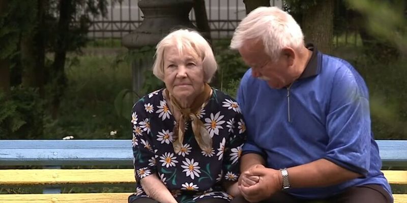 Эксперт рассказал, почему перенесли повышение пенсий для украинцев старше 75 лет