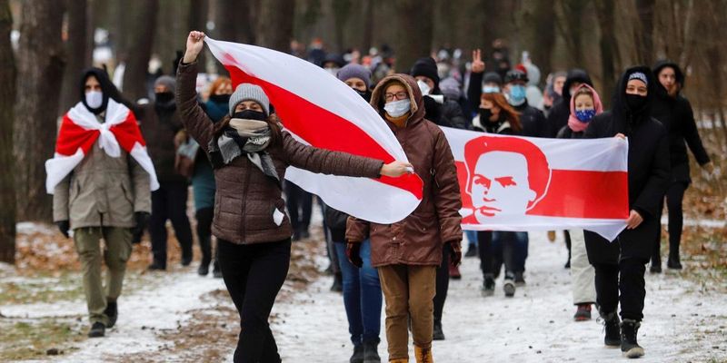 Politico: Опозиція Білорусі розкололася