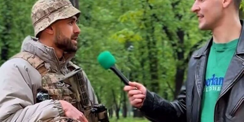 "Наконец-то реалии, а не розовые очки": защитник Украины рассказал Николасу Карме о своем луке и очаровал сеть