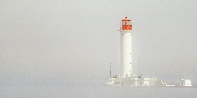 Через туман в портах Ізмаїла, Рені та Херсона обмежено лоцманську проводку