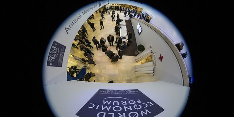 Форум в Давосе назвал климатические катастрофы крупнейшим риском для мировой экономики