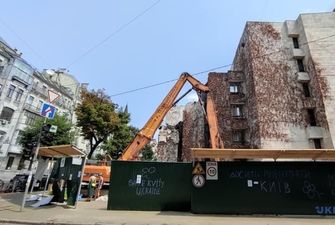 Суд запретил реконструкцию здания «Квіти України» в Киеве