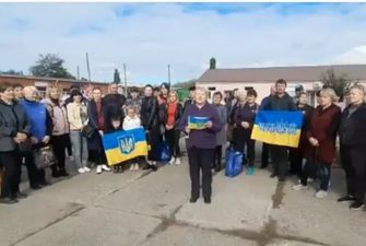 Жители оккупированной Снигиревки вышли на митинг против псевдореферендума