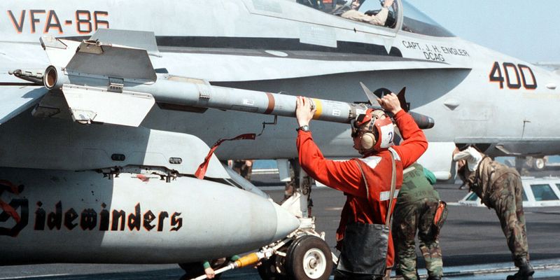 "Морской воробей" и Sidewinder: что за ракеты предоставят США для систем ПВО