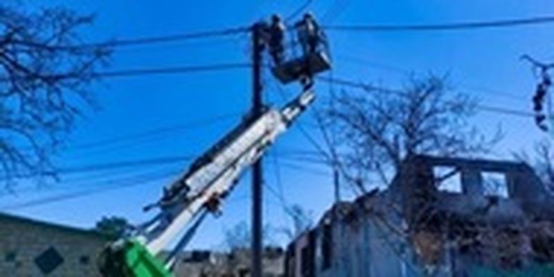 ДТЭК восстановила электроснабжение 55 тысяч домохозяйств в двух областях