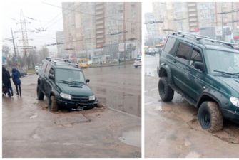 В Одессе припаркованный внедорожник провалился под землю