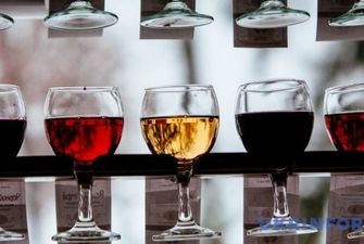 На Закарпатье легендарный фестиваль "Червене вино" впервые проводят онлайн