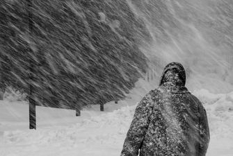 Штормовое предупреждение и снежные циклоны: синоптик рассказала, что ждет украинцев