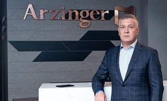 Скандал в юридическом сообществе: соучредитель компании Arzinger Сергей Шкляр оказался матерым антисемитом