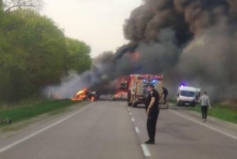 В ДТП на Ривненщине погибли два водителя и 24 пассажира - МВД