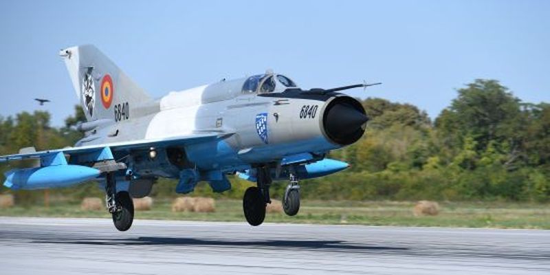 У Сербії розбився військовий літак МіГ-21