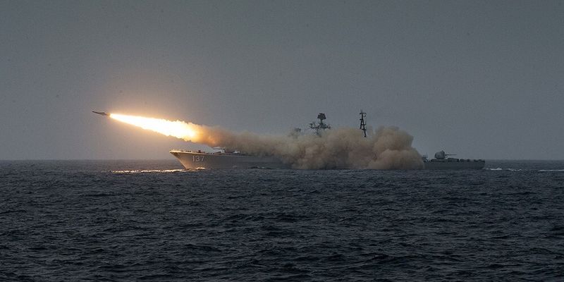 В ВМС Украины рассказали, чем оккупанты компенсируют отсутствие ракетоносцев в Черном море