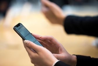 Регулятор утвердил новые тарифы мобильным операторам