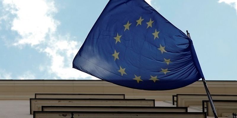 ЕС продлевает крымские санкции на год - СМИ