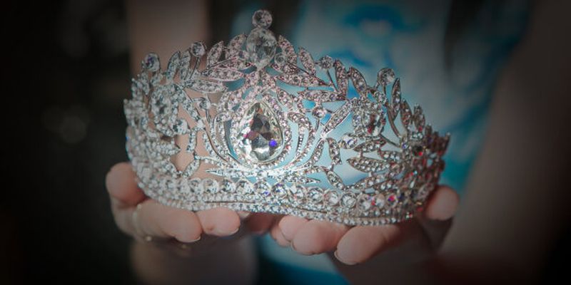 "Мисс мира 2019" поразила своей красотой: фото роскошной победительницы