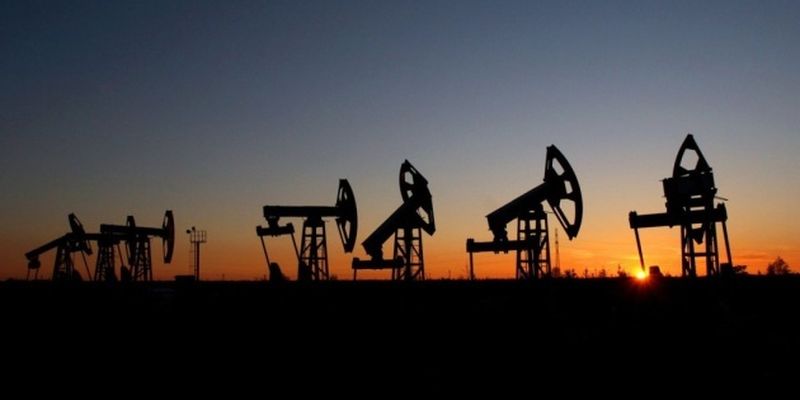 Нефть дешевеет 20 матра на опасениях за рост мировой экономики