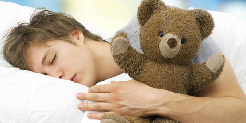 Заснути легко і солодко: медики розповіли про найдієвіші методи
