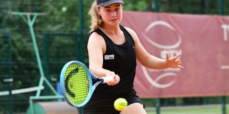 Снигур вышла во второй круг турнира ITF в ОАЭ