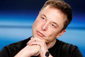 Илон Маск будет продавать машины Tesla за биткоины