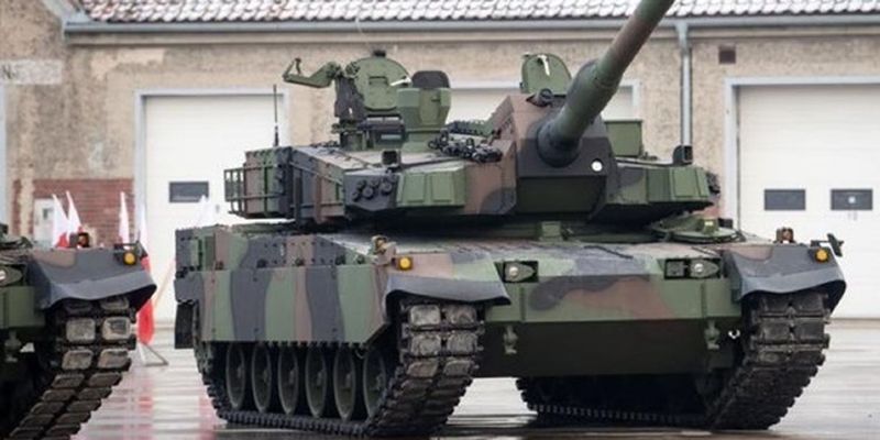 Польща отримала нову партію танків та САУ з Південної Кореї